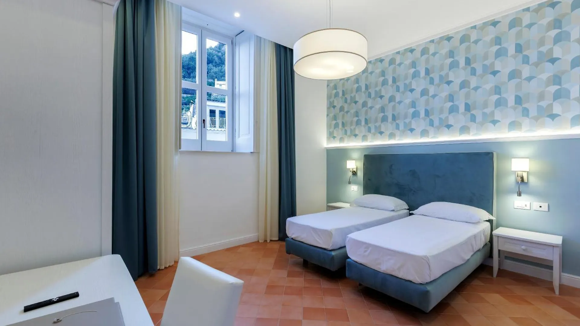 D'Amalfi Hospitality Hotel 0*, Amalfi